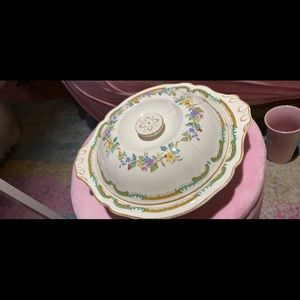 Vintage serving bowl with lid